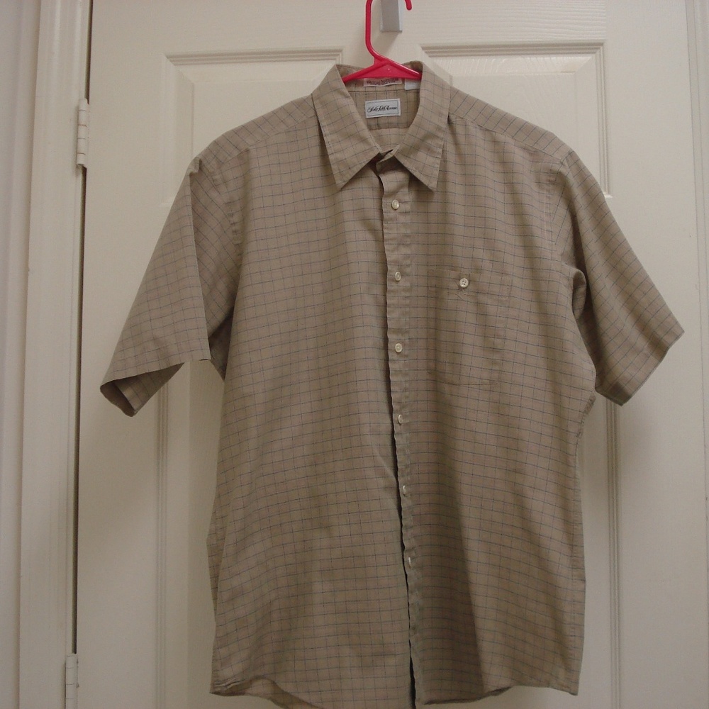 Saks Fifth Avenue Short Sleeve Button Down Shirt L